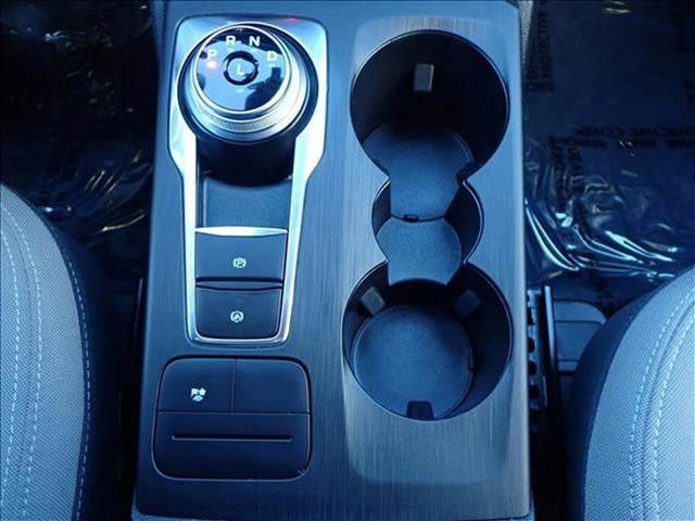 Used 2020 Ford Escape SE Sport image 22