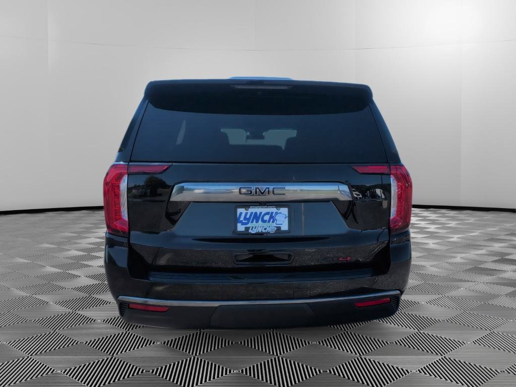 Used 2023 GMC Yukon AT4 w/ AT4 Premium Package AWD/4WD image 4