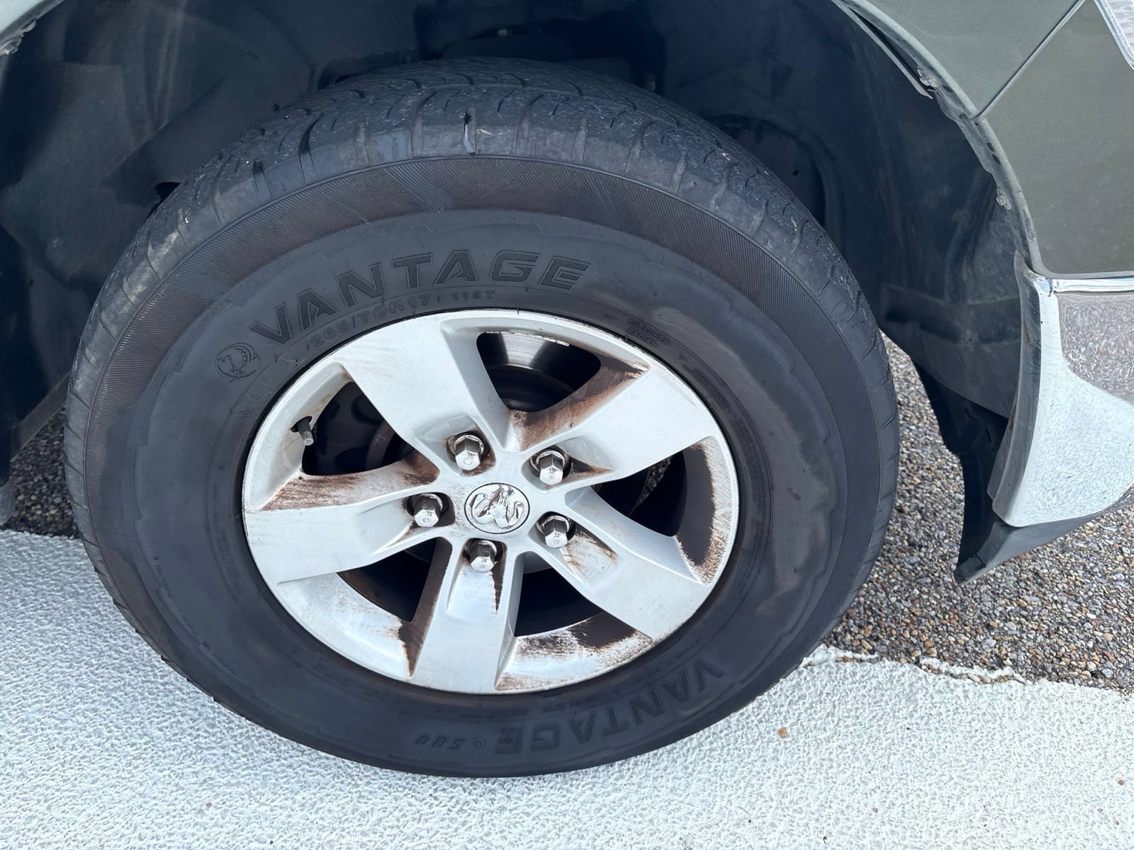 Used 2021 RAM 1500 Classic SLT AWD/4WD image 8