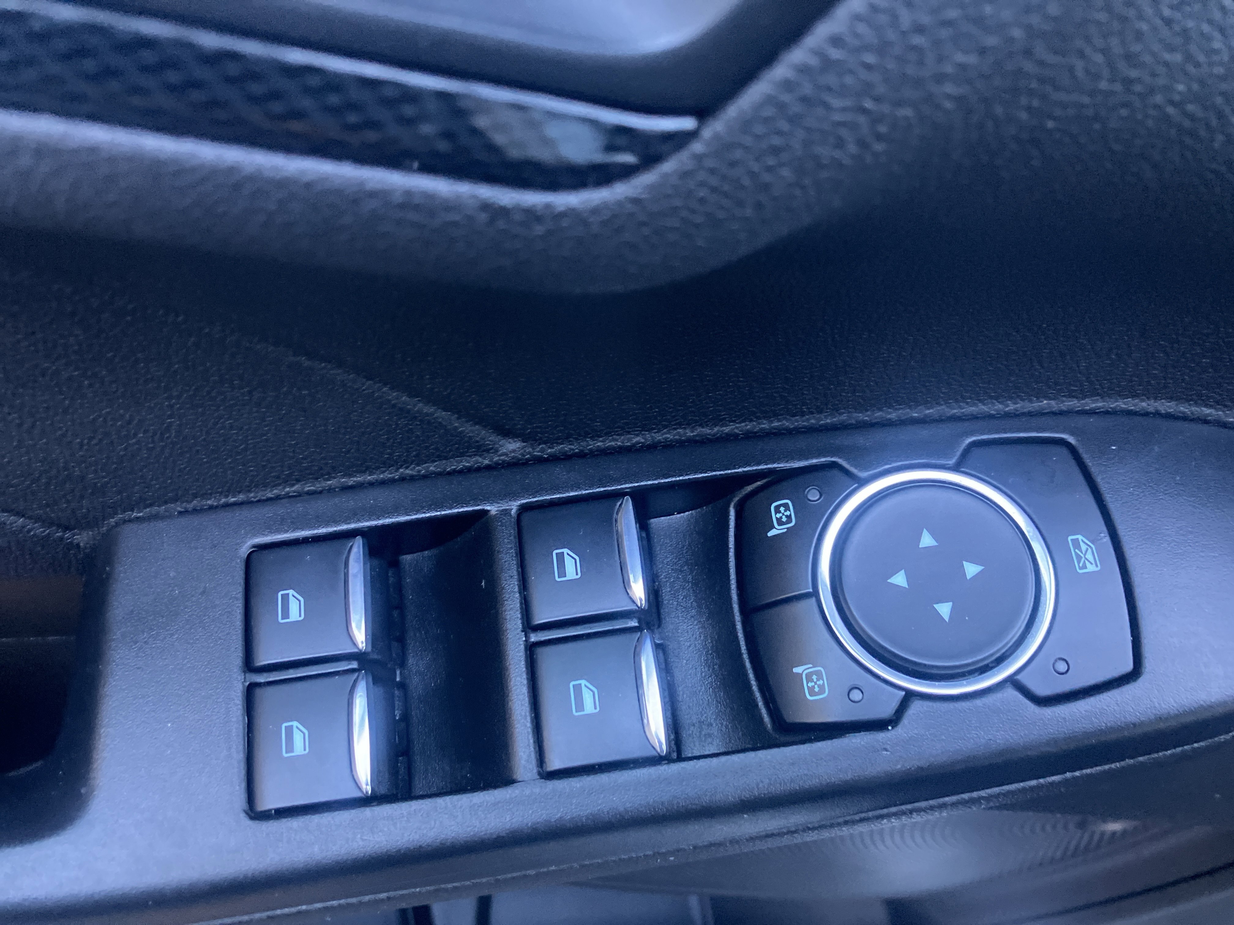 Used 2023 Ford Escape ST-Line image 17