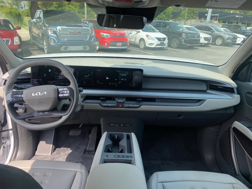 New 2026 Kia EV9 Wind image 31