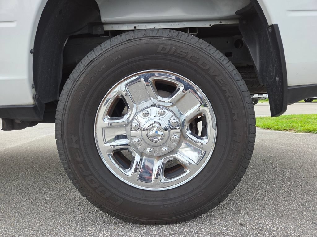 Used 2022 RAM 2500 Tradesman w/ Chrome Appearance Group AWD/4WD image 19