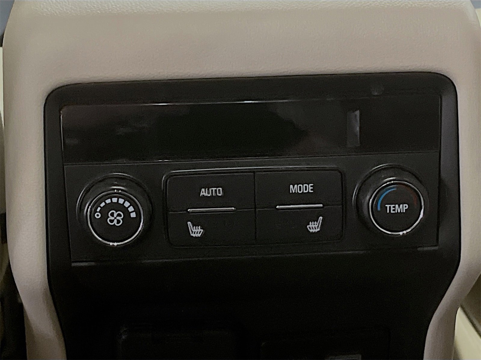 Used 2023 GMC Acadia Denali w/ Denali Ultimate Package image 28