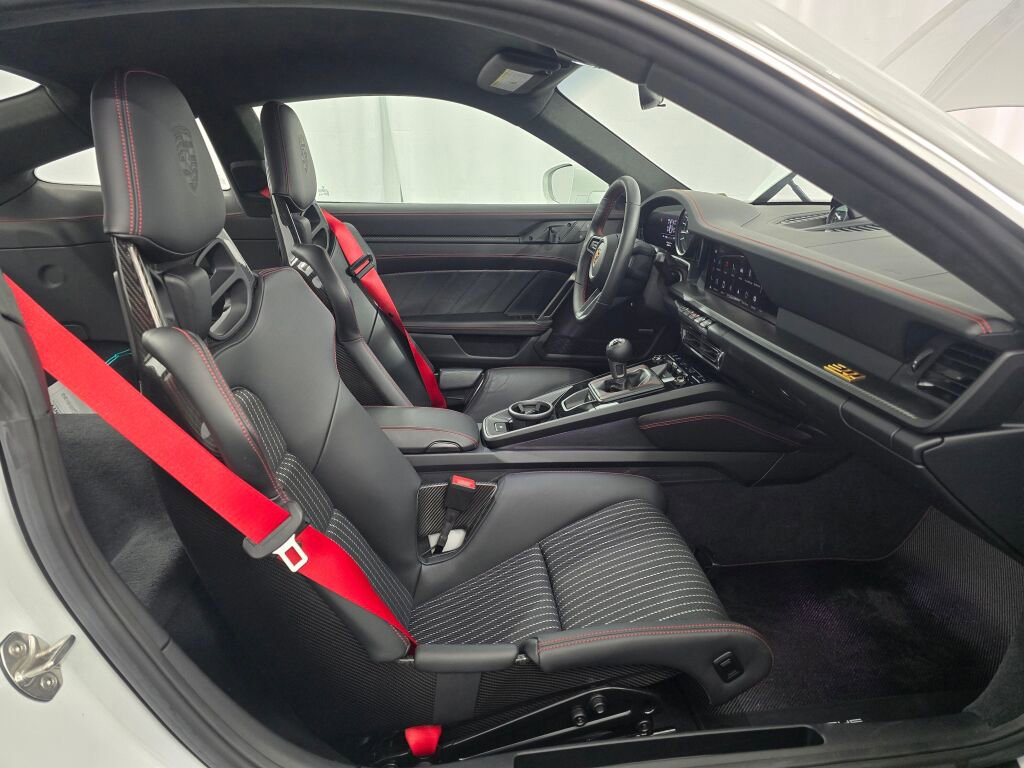 Certified 2024 Porsche 911 GT3 RS RWD image 19