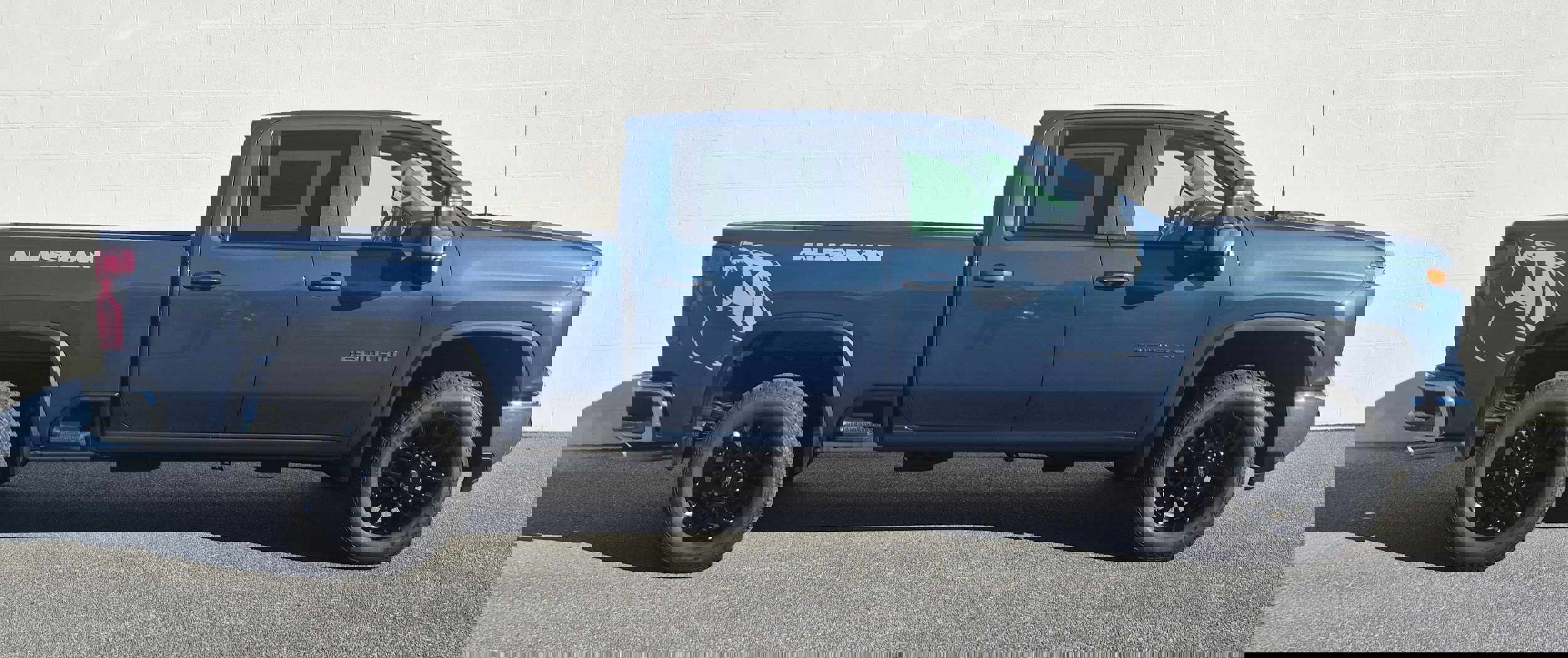 New 2026 Chevrolet Silverado 2500 LT image 6