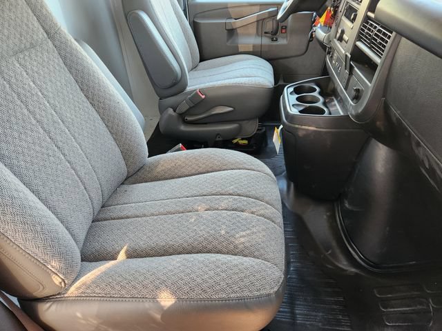 New 2025 Chevrolet Express 3500 w/ Power Convenience Package RWD image 17