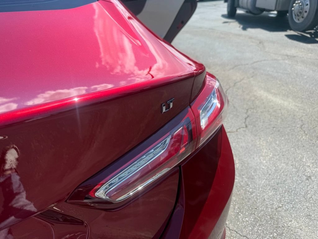 Used 2021 Chevrolet Malibu LT w/ Leather Package FWD image 45