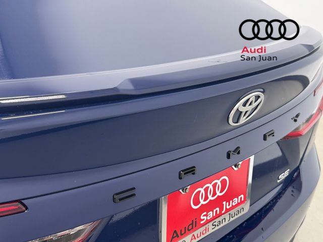 Used 2025 Toyota Camry SE image 12