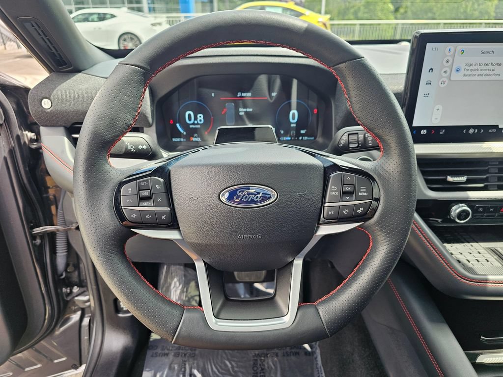 Used 2025 Ford Explorer ST-Line w/ Premium Package AWD/4WD image 28