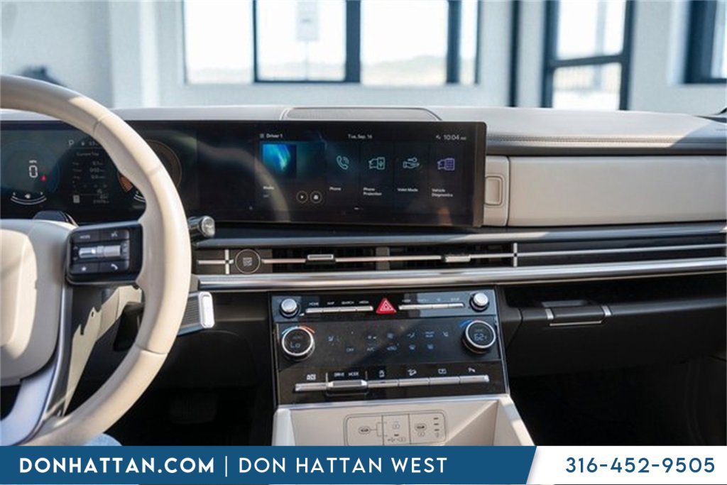 Used 2024 Hyundai Santa Fe SEL image 8