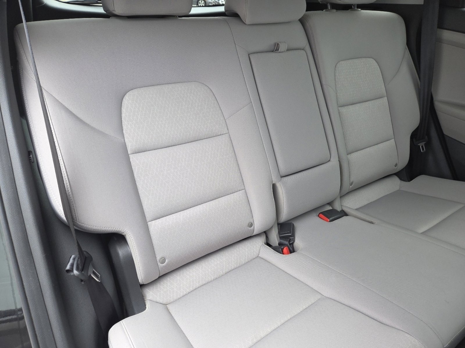 Used 2017 Hyundai Tucson SE image 18