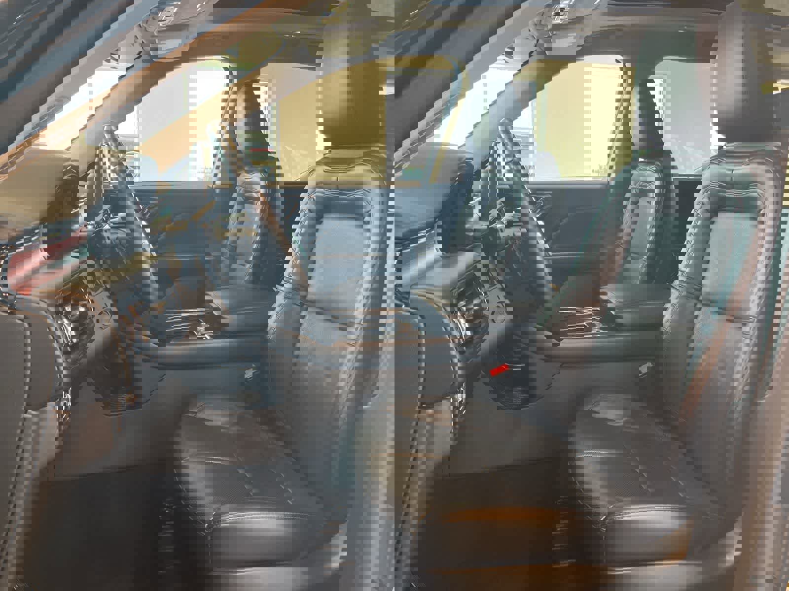 Used 2024 Lincoln Aviator Reserve image 13