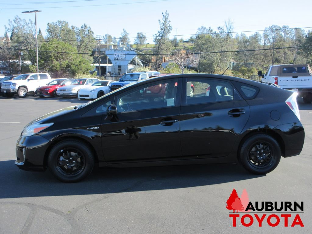 Used 2013 Toyota Prius Two image 7