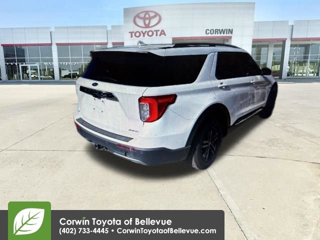 Used 2021 Ford Explorer XLT w/ Equipment Group 202A image 7