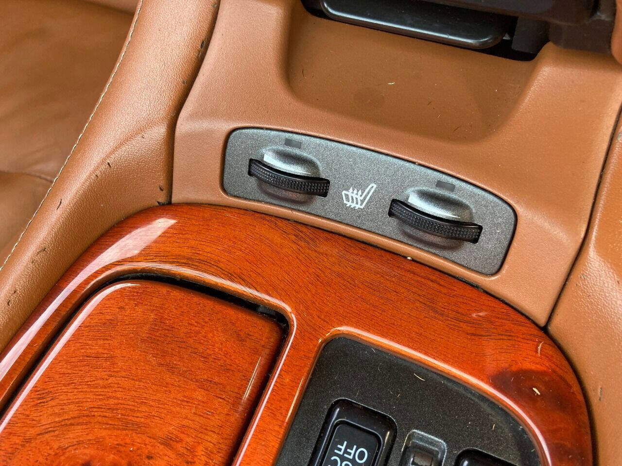 Used 2003 Lexus SC 430 Base 2dr Convertible image 20