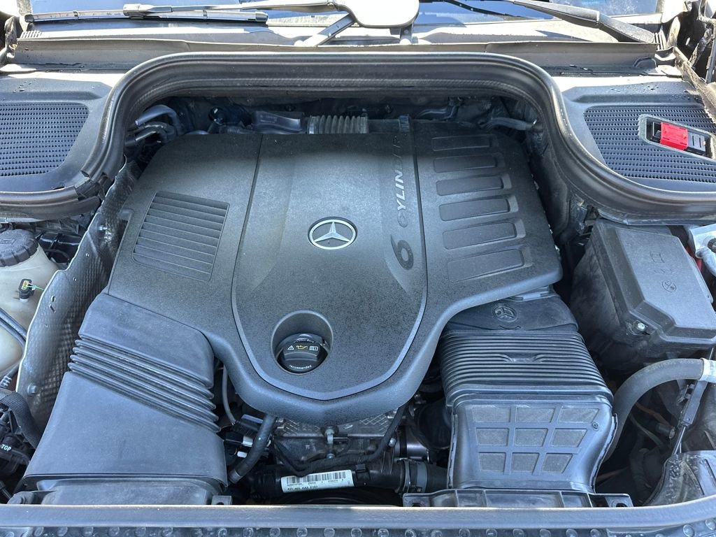 Used 2020 Mercedes-Benz GLS 450 4MATIC image 18