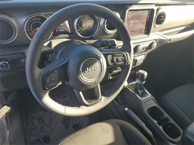 Certified 2023 Jeep Gladiator Sport image 19