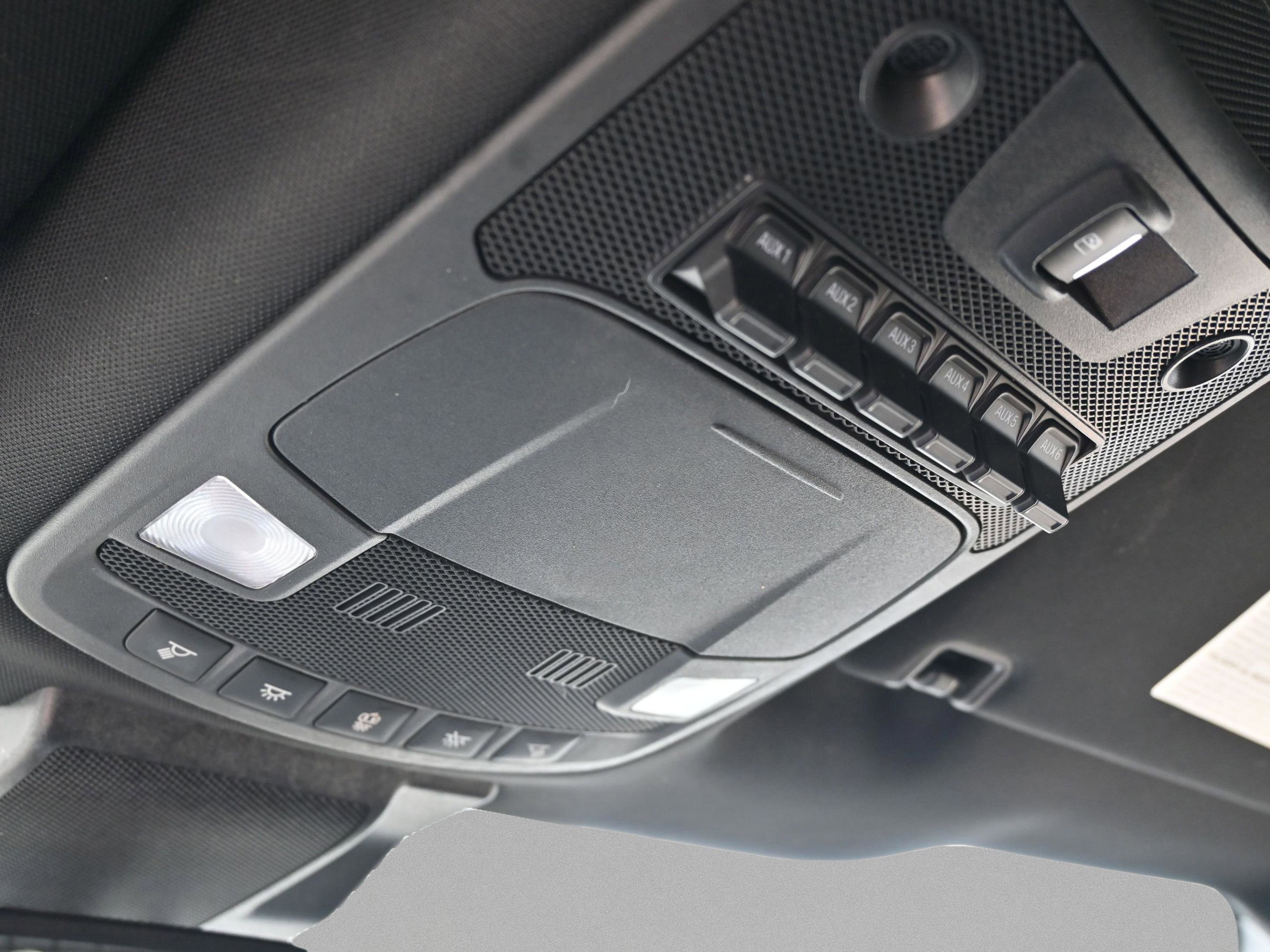 Certified 2022 Ford F350 Lariat w/ Lariat Ultimate Package image 7