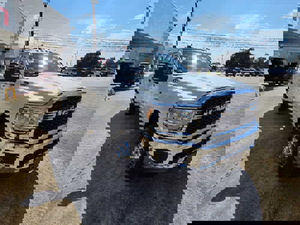 Used 2024 RAM 3500 Tradesman w/ Chrome Appearance Group image 7