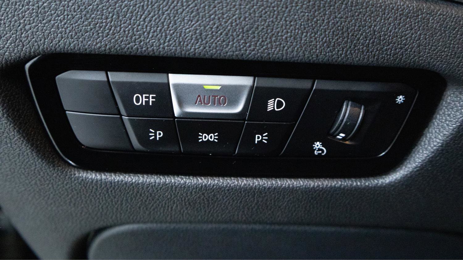 Used 2025 BMW M3 Competition AWD/4WD image 24