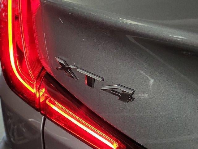 Certified 2024 Cadillac XT4 Luxury FWD image 15