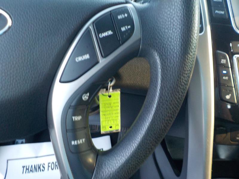 Used 2016 Hyundai Elantra GT image 13