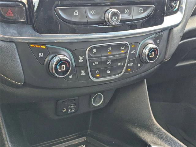 Used 2023 Chevrolet Traverse Premier image 15