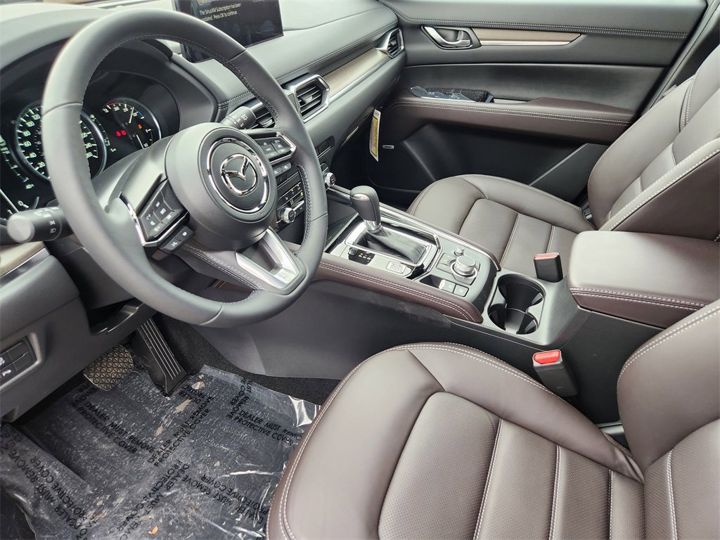 New 2025 MAZDA CX-5 Signature image 8