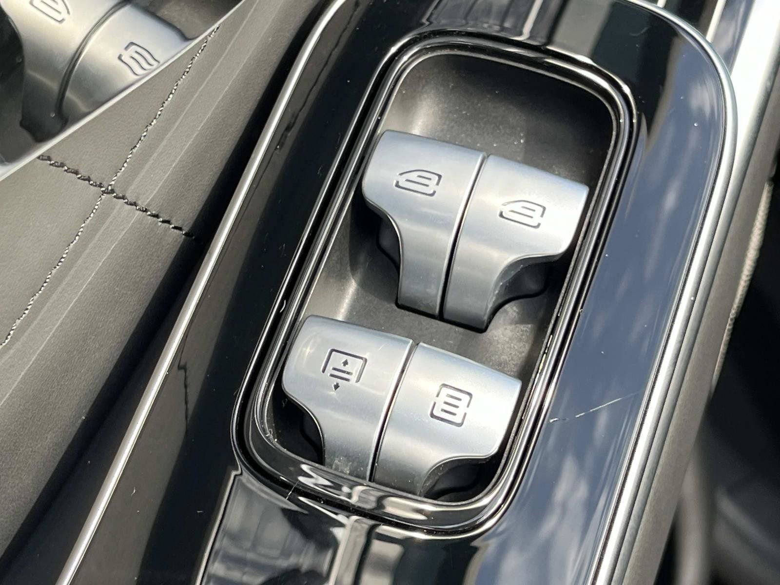 Certified 2022 Mercedes-Benz S 580 4MATIC Sedan image 17