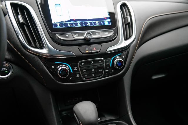 Used 2023 Chevrolet Equinox Premier image 30