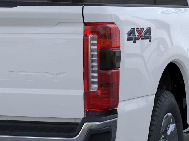 New 2026 Ford F250 Lariat w/ Chrome Package image 21