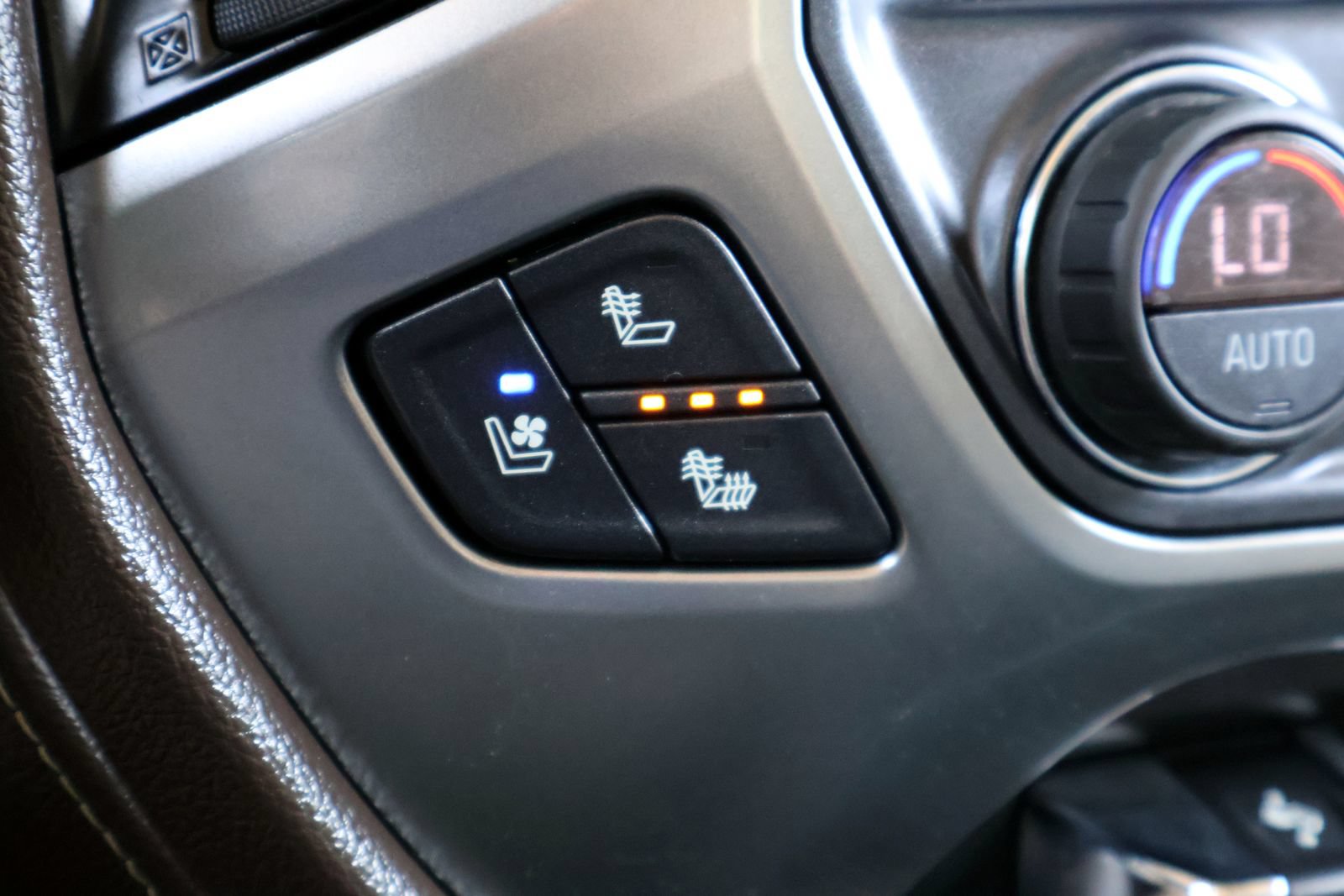 Used 2019 Chevrolet Silverado 3500 LTZ w/ Duramax Plus Package AWD/4WD image 22