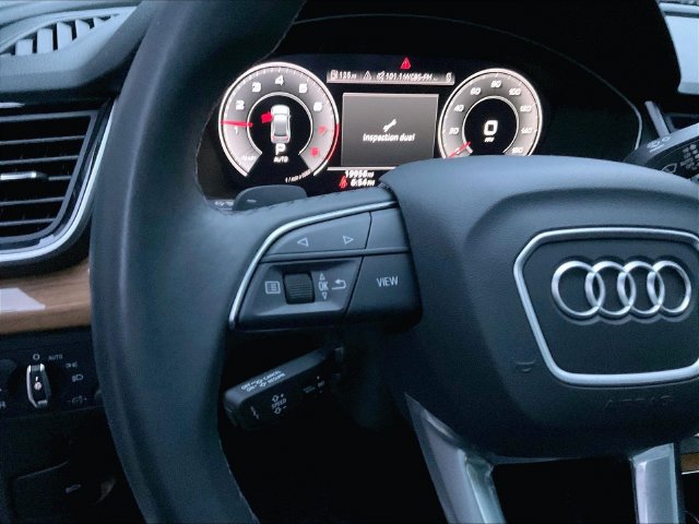 Used 2023 Audi Q5 2.0T Premium Plus w/ Premium Plus Package AWD/4WD image 13
