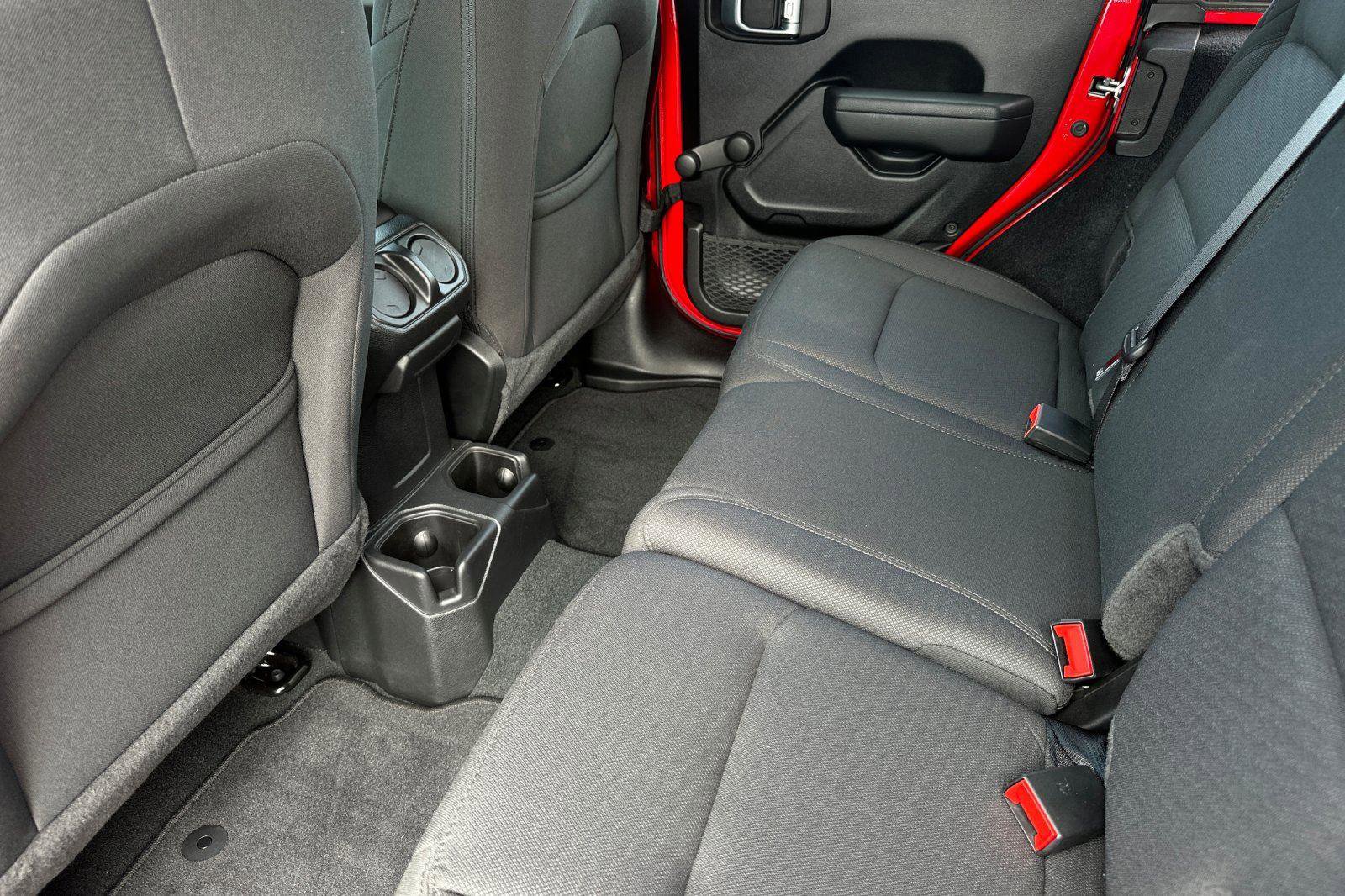 Certified 2022 Jeep Wrangler Unlimited Sport image 12