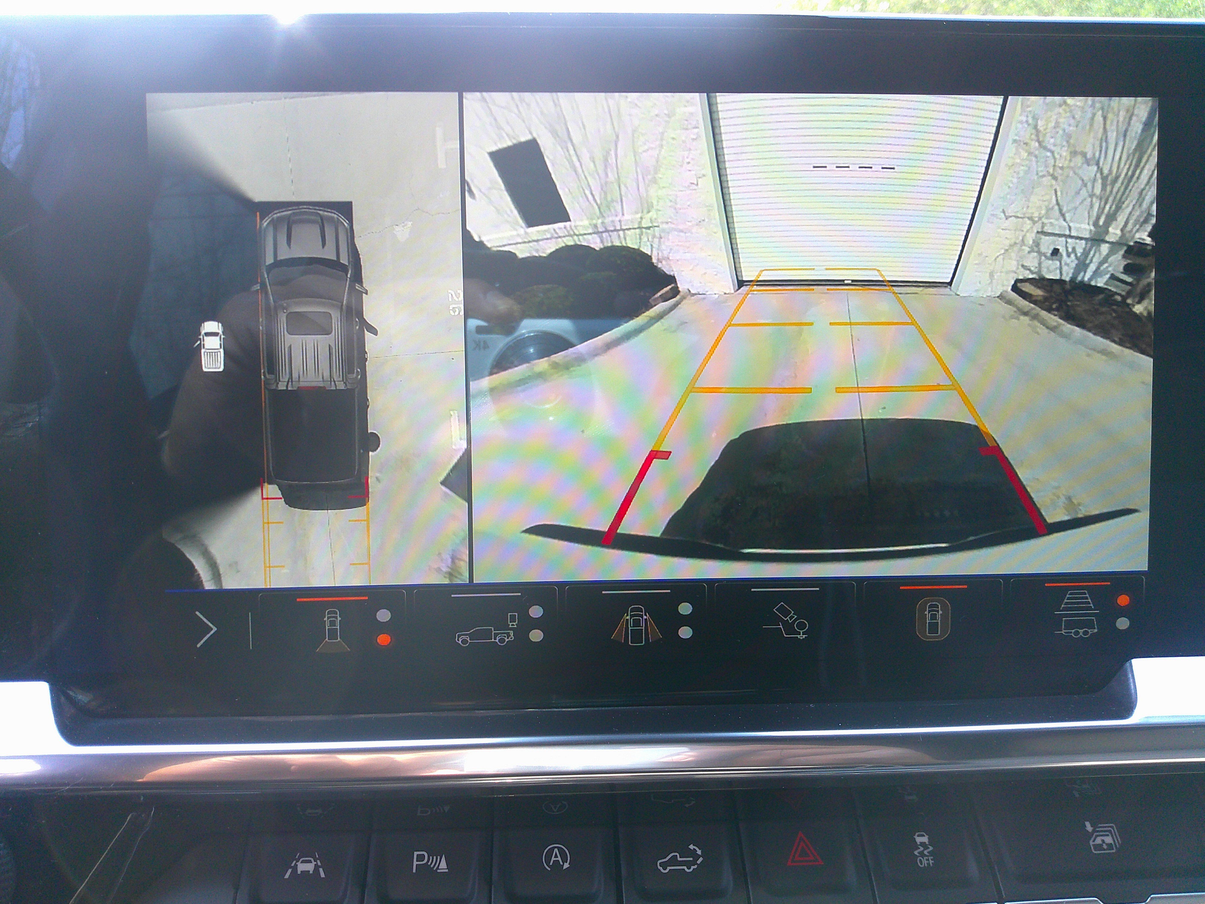 Used 2024 Chevrolet Silverado 1500 LTZ w/ Technology Package image 26