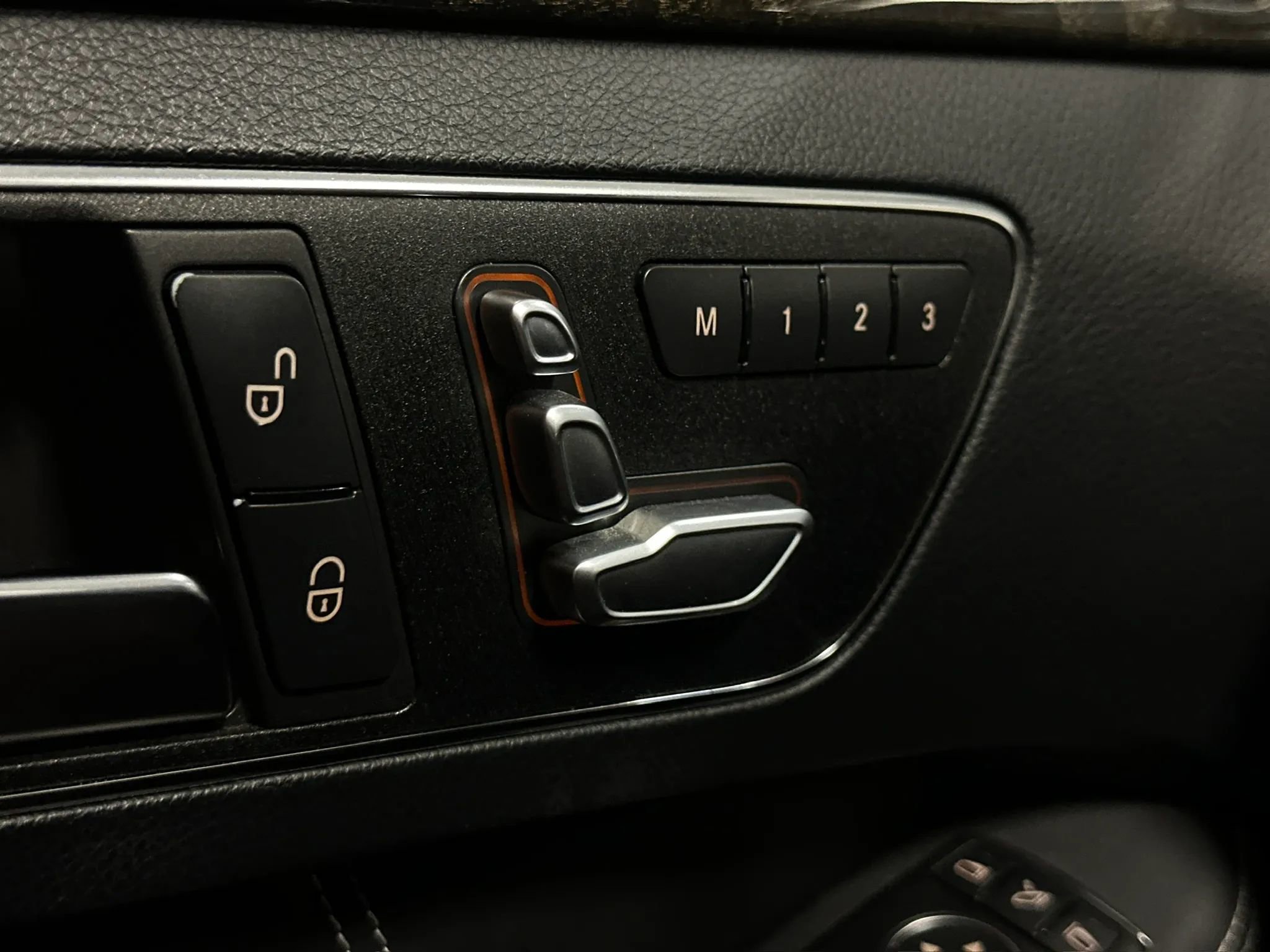 Used 2015 Mercedes-Benz E 63 AMG S-Model image 34