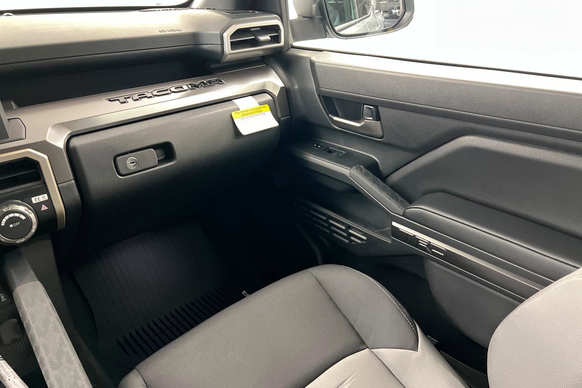 New 2026 Toyota Tacoma TRD Off-Road AWD/4WD image 10