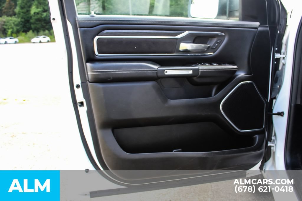 Used 2024 RAM 1500 Laramie AWD/4WD image 35