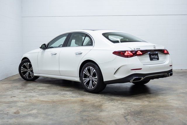 Used 2024 Mercedes-Benz E 350 4MATIC Sedan image 12