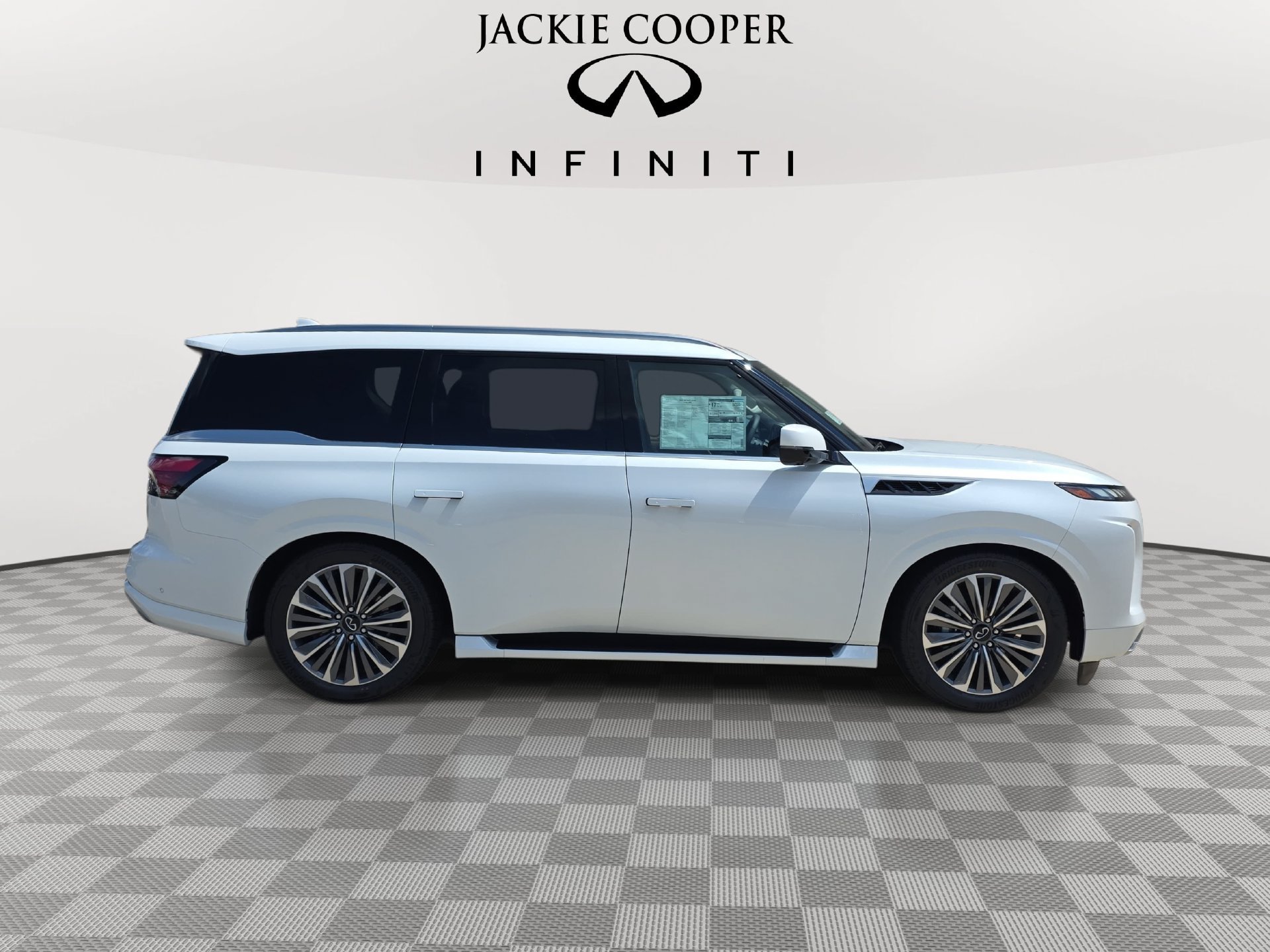 New 2027 INFINITI QX80 Luxe w/ Cargo Package AWD/4WD image 4