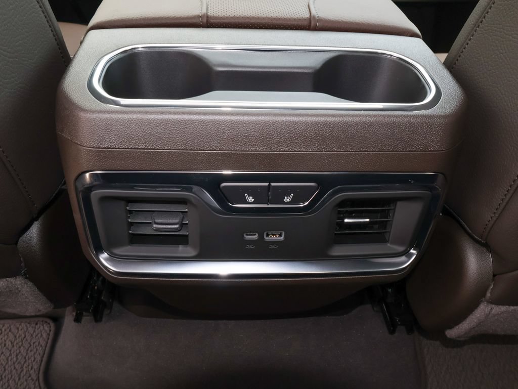 New 2026 GMC Sierra 1500 Denali AWD/4WD image 12