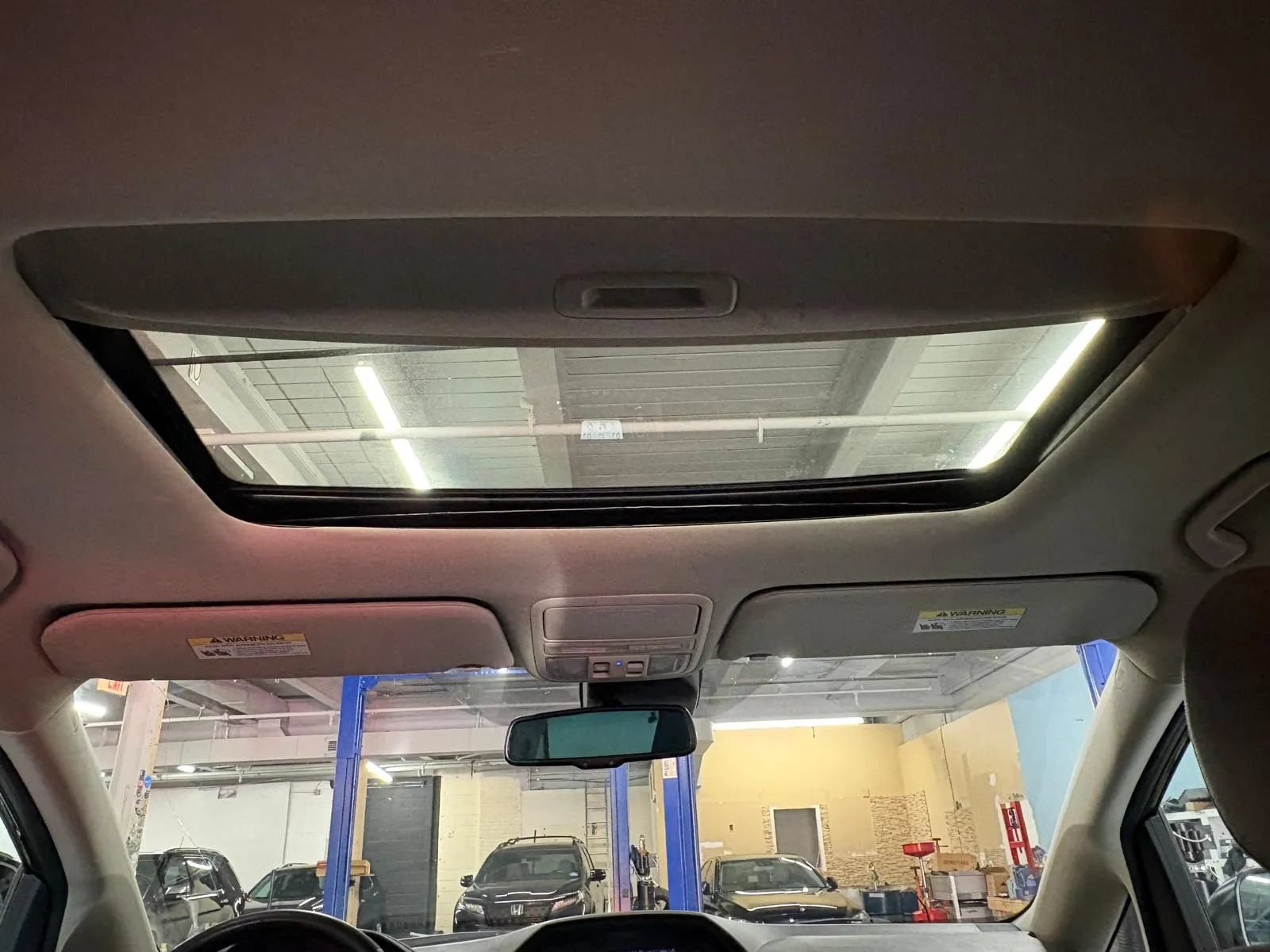 Used 2017 Honda Odyssey EX-L image 10