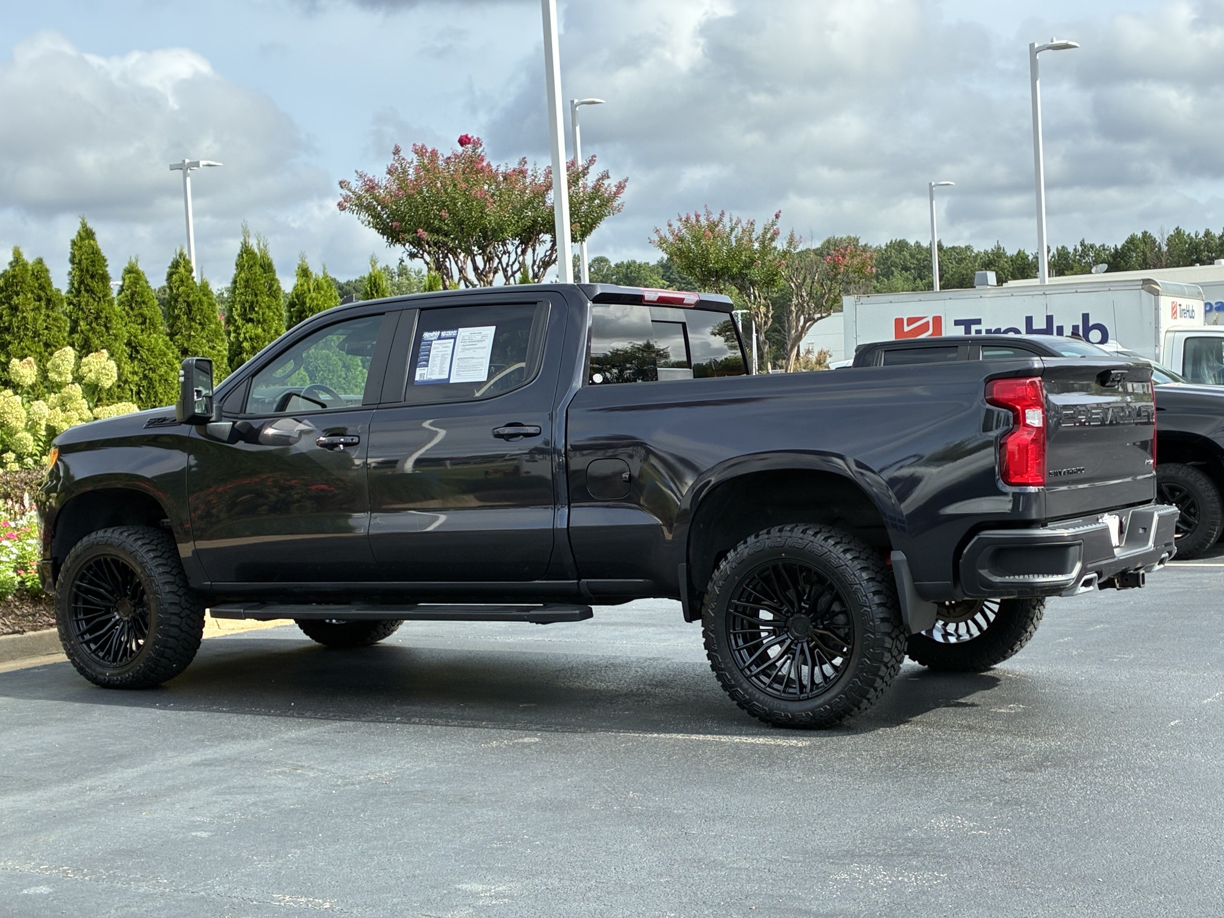 Used 2024 Chevrolet Silverado 1500 RST w/ Convenience Package II AWD/4WD image 9