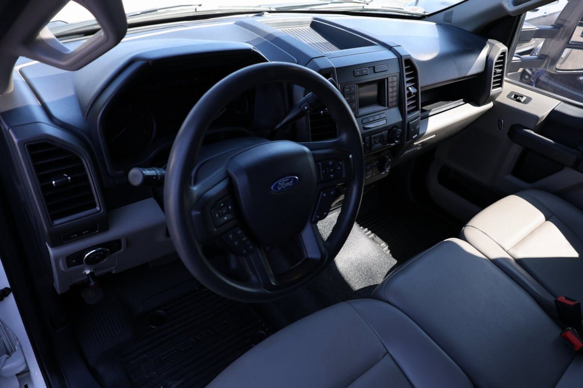 Used 2022 Ford F550 2WD Regular Cab Super Duty image 14