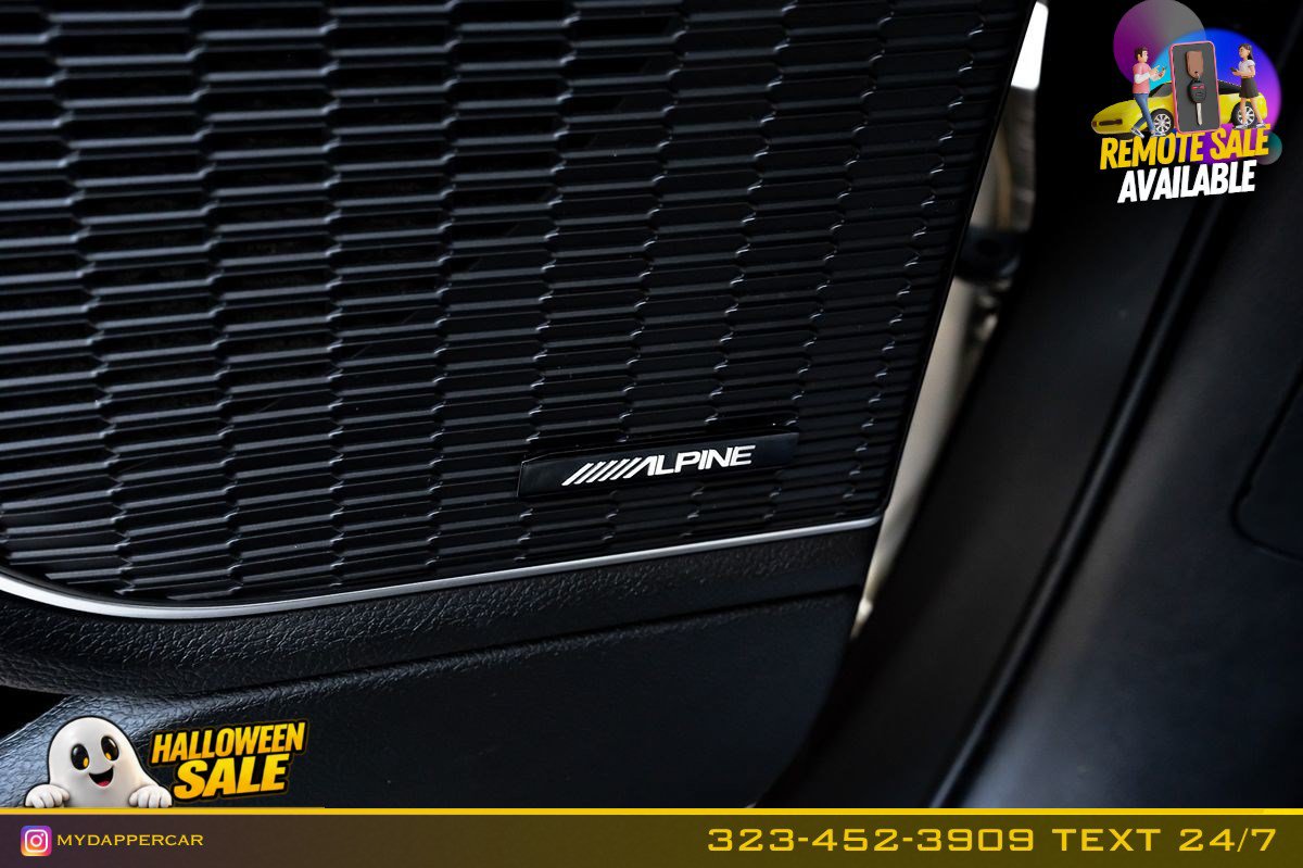 Used 2023 Jeep Grand Cherokee Limited w/ Luxury Tech Group II RWD image 30