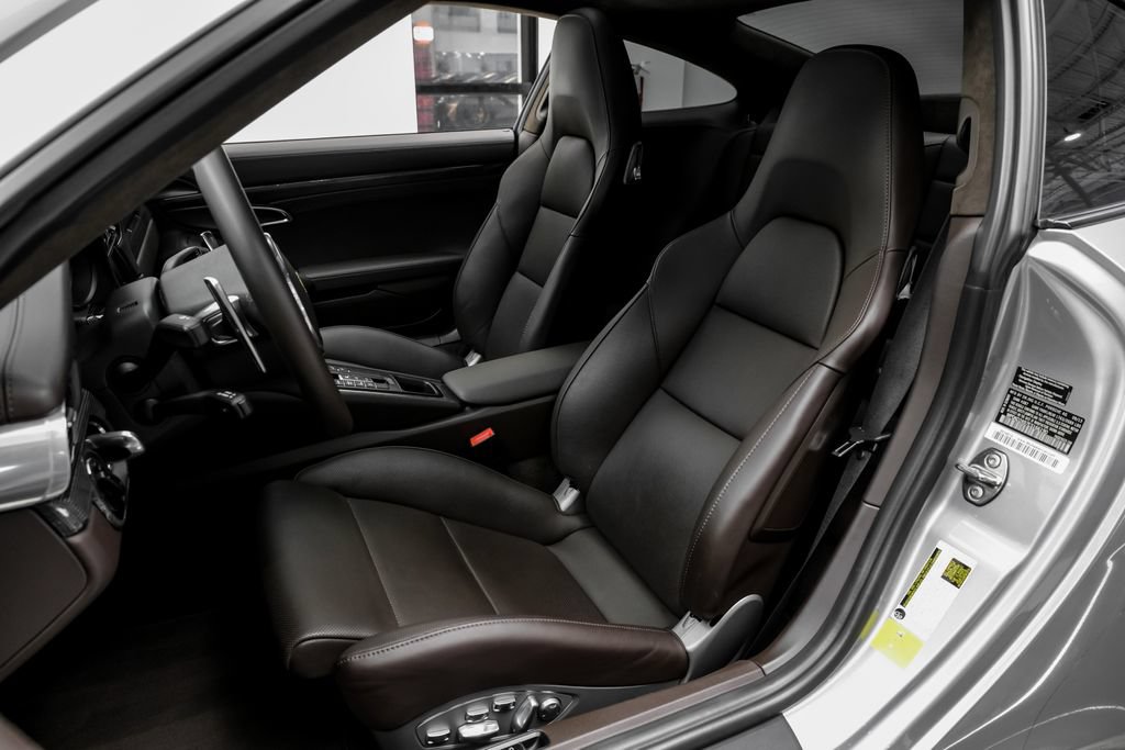 Used 2014 Porsche 911 Turbo S AWD/4WD image 36