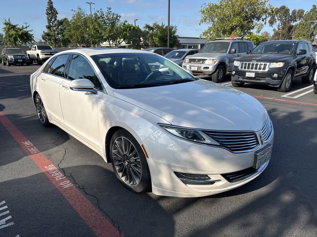 Used 2015 Lincoln MKZ Hybrid w/ Equipment Group 202A Reserve FWD image 4
