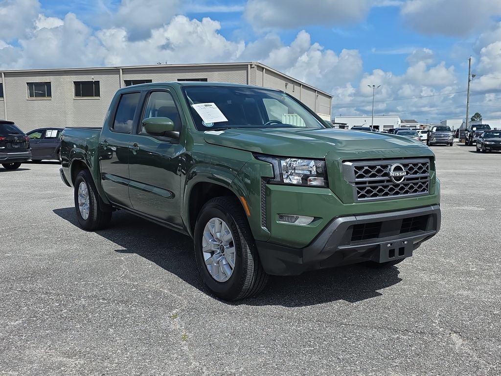 Used 2024 Nissan Frontier SV w/ SV Convenience Package RWD image 2