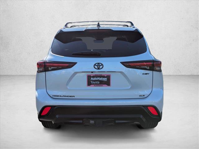 New 2025 Toyota Highlander XLE image 7