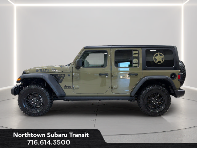 Used 2025 Jeep Wrangler Unlimited Sport AWD/4WD image 2